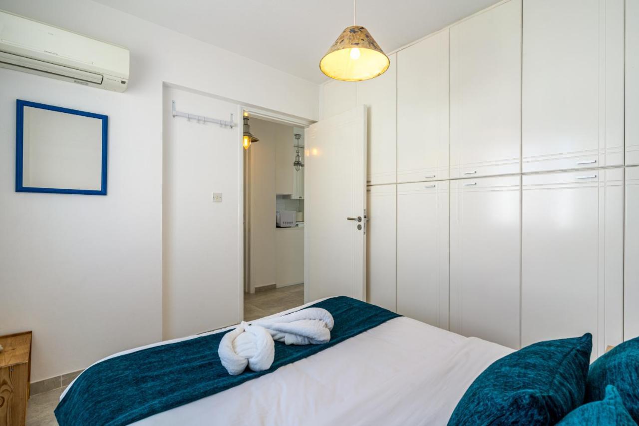 Seawaves 1- Bedroom Apartment Near Meneou Beach Larnaca Dış mekan fotoğraf